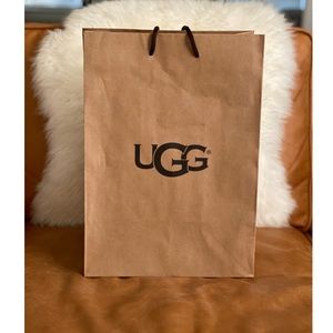 🎁 UGG Gift Bag 🎁